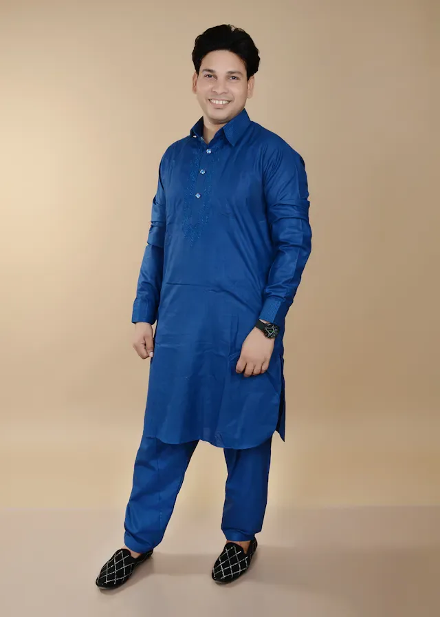 এভরিডে ঐতিহ্যবাহী পোশাক